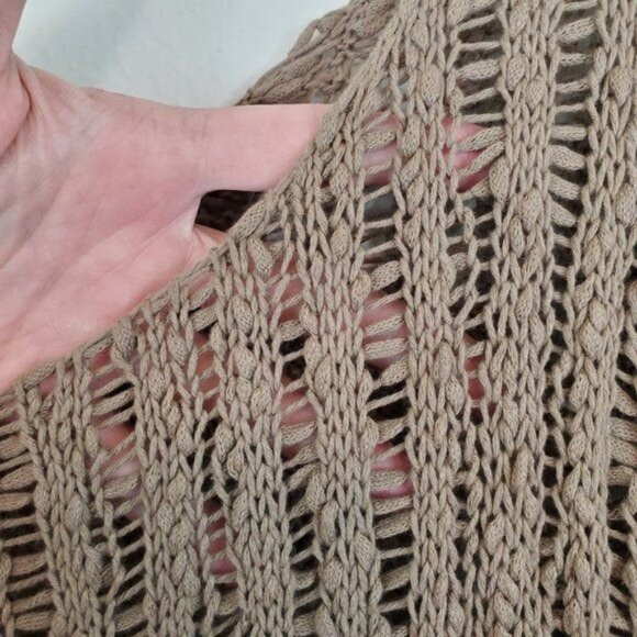 Nomadic Traders open knit crop sleeved top - Picture 5 of 8